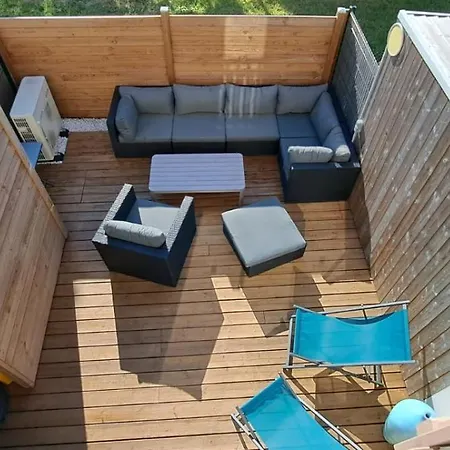 Maison Neuve Ultra Equipee Au Centre De Lit & Mixe Holiday home Lit-et-Mixe