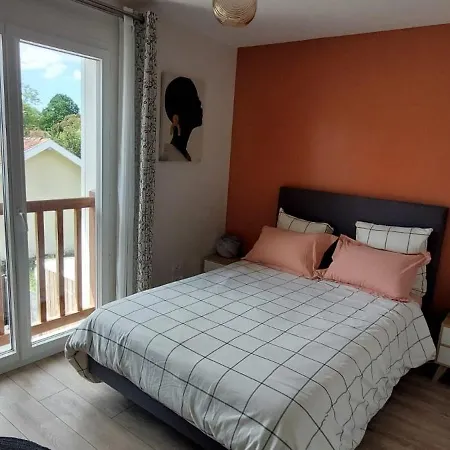 Maison Neuve Ultra Equipee Au Centre De Lit & Mixe Holiday home *